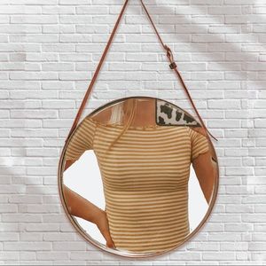 Off the shoulder striped yellow shirt !!